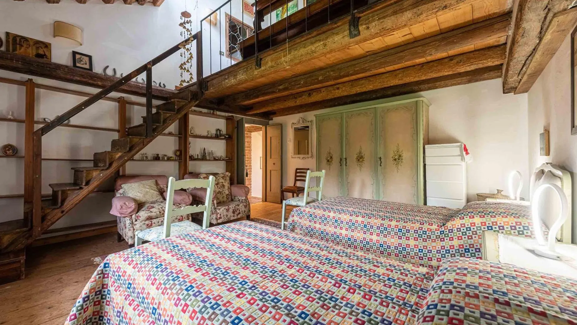 Scuderia Country Mansion 3300Squarefeet Villa Vanzo